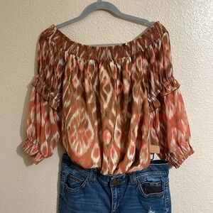 Shyanne Western print Off-Shoulder top